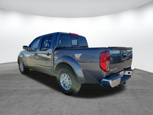 Used 2019 Nissan Frontier SV image 7