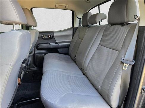 Used 2023 Toyota Tacoma SR AWD/4WD image 16