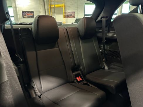Used 2024 Mercedes-Benz GLE 450 4MATIC image 46