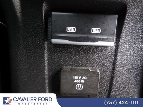 Used 2024 Jeep Gladiator Mojave w/ Technology Group AWD/4WD image 12