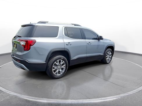 Used 2023 GMC Acadia SLT w/ LPO, Floor Liner Package FWD image 8