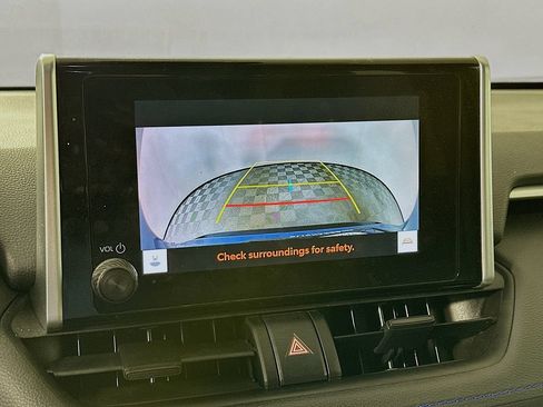 Used 2023 Toyota RAV4 SE AWD/4WD image 23