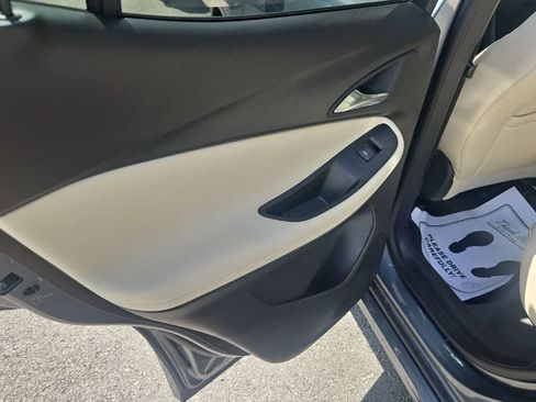 Used 2020 Buick Encore GX Essence w/ Experience Buick Package AWD/4WD image 20