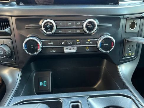 Certified 2024 Ford F150 XLT w/ XLT Black Appearance Package AWD/4WD image 20