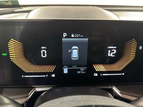 Certified 2025 Kia Sorento EX image 22