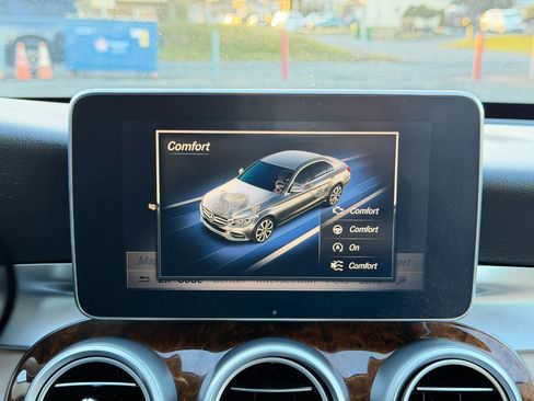 Used 2016 Mercedes-Benz C 300 4MATIC Sedan image 55