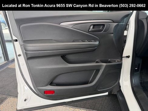 Used 2025 Honda Ridgeline Sport+ image 11