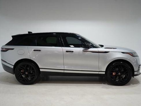 Used 2018 Land Rover Range Rover Velar R-Dynamic HSE image 8