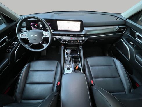 Used 2025 Kia Telluride S AWD/4WD image 21