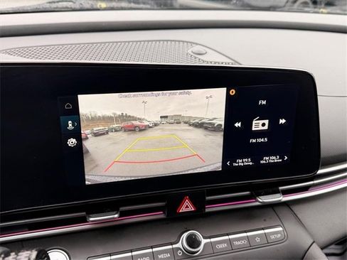 Used 2024 Hyundai Elantra SEL image 22