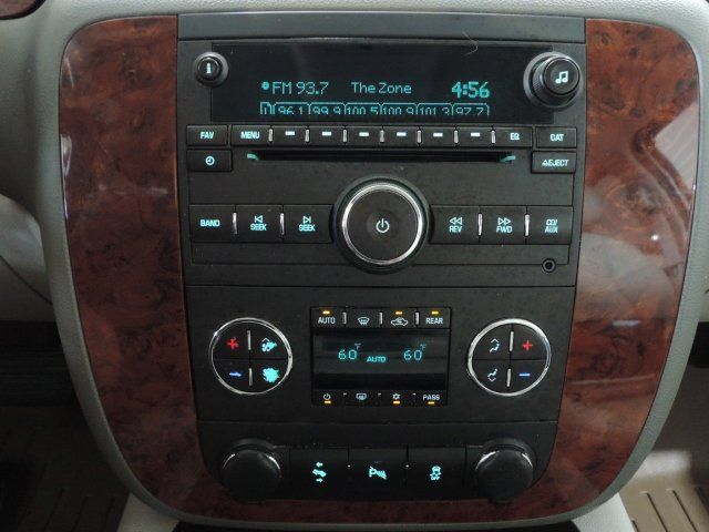 Used 2014 Chevrolet Tahoe LT w/ Luxury Package RWD image 25
