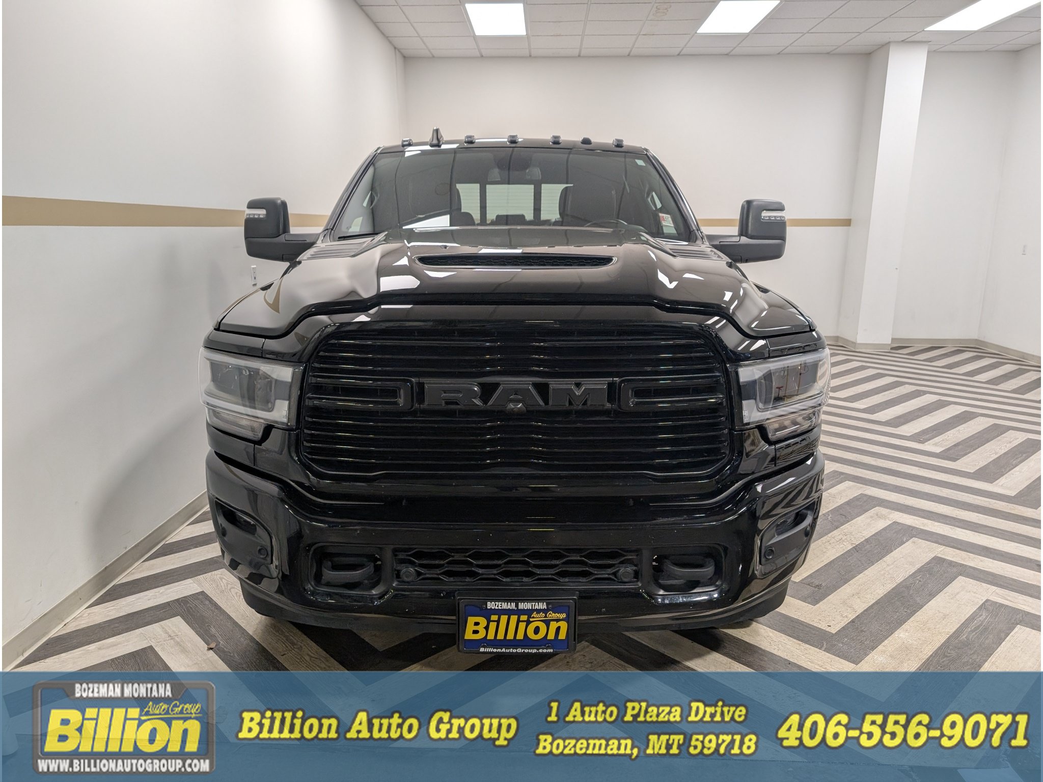 Used 2024 RAM 3500 Laramie w/ Night Edition AWD/4WD image 1