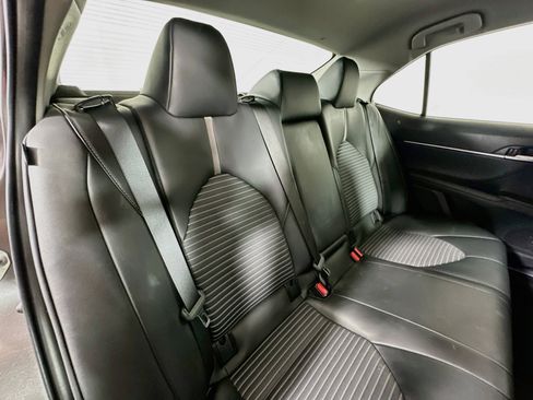 Used 2024 Toyota Camry SE FWD image 24