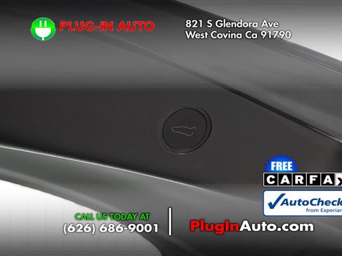 Used 2023 Tesla Model 3 Standard Range image 13