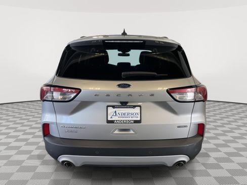 Used 2020 Ford Escape Titanium w/ Titanium Premium Package 2.0 image 7