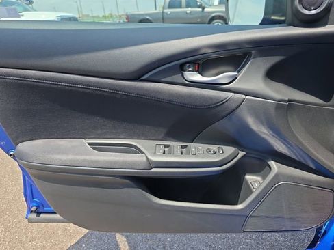 Used 2019 Honda Insight EX image 17