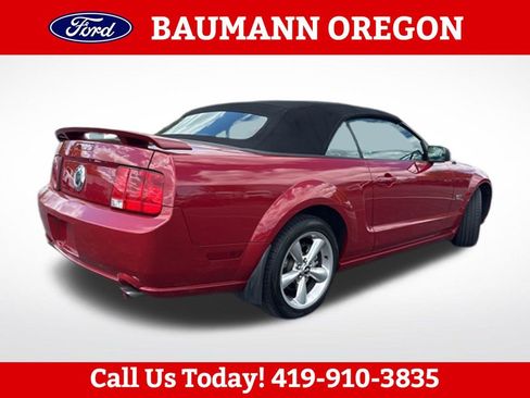 Used 2008 Ford Mustang GT Premium RWD image 3