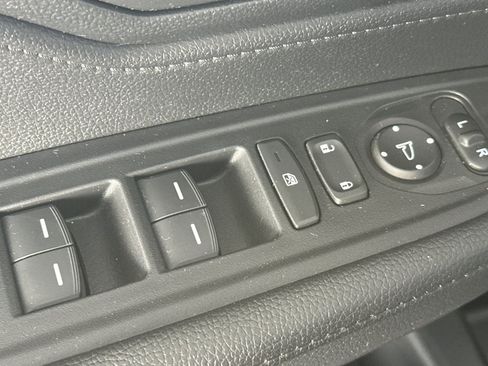 Used 2024 Honda Odyssey EX-L image 13