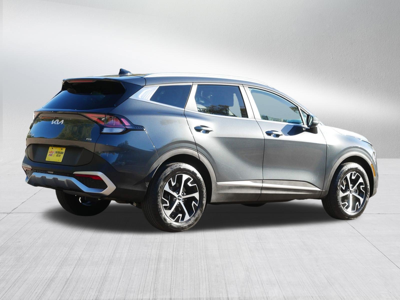 Certified 2024 Kia Sportage EX AWD/4WD image 7