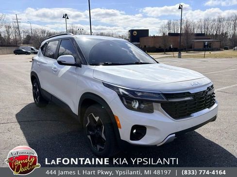 Certified 2024 Kia Seltos EX image 7
