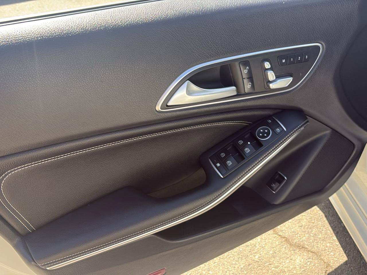 Used 2017 Mercedes-Benz CLA 250 image 20