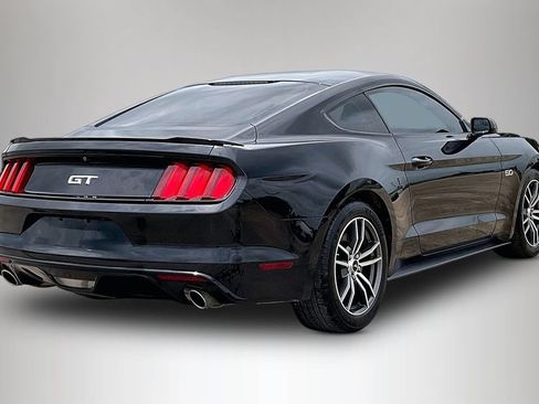 Used 2016 Ford Mustang GT RWD image 5