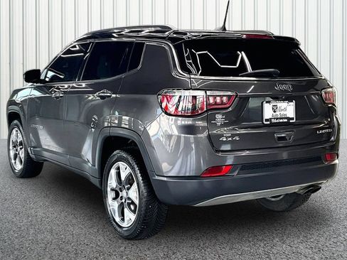 Used 2019 Jeep Compass Limited AWD/4WD image 4