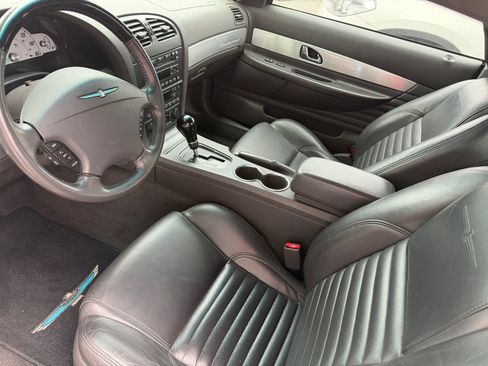 Used 2002 Ford Thunderbird RWD image 5