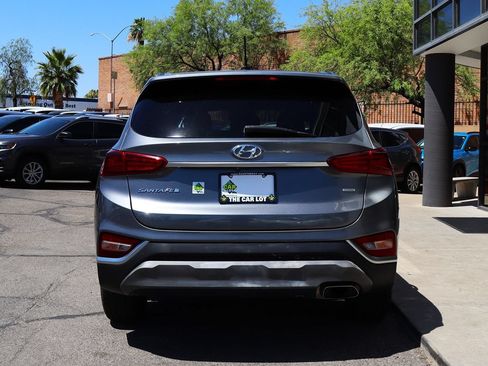Used 2019 Hyundai Santa Fe SE AWD/4WD image 11