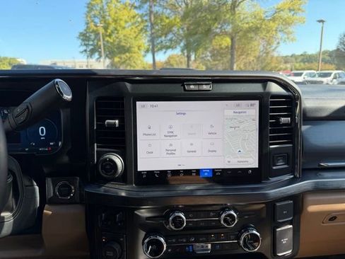 New 2025 Ford F250 Lariat w/ Lariat Ultimate Package image 12