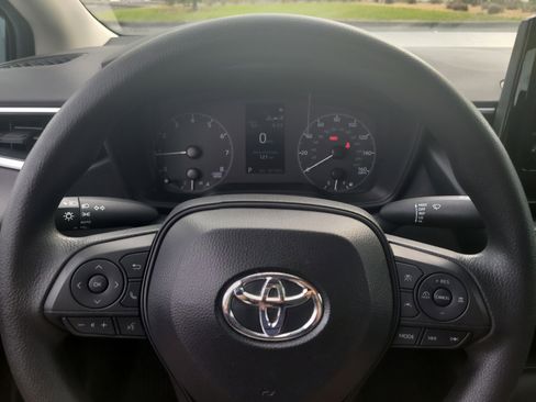 Certified 2024 Toyota Corolla LE image 25