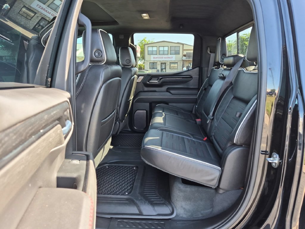 Used 2023 GMC Sierra 1500 AT4X AWD/4WD image 25