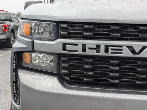 Used 2021 Chevrolet Silverado 1500 Custom AWD/4WD image 10