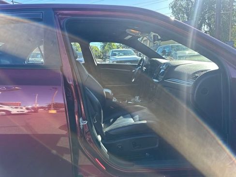 Used 2019 Chrysler 300 S AWD/4WD image 25