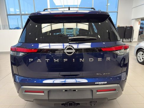 New 2026 Nissan Pathfinder SL image 5
