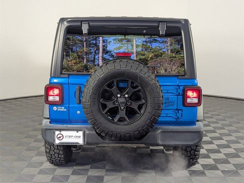 Used 2021 Jeep Wrangler Unlimited Sport image 6
