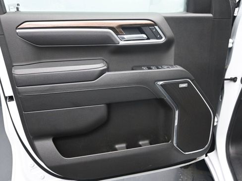 Used 2025 Chevrolet Silverado 1500 RST w/ Convenience Package II image 21