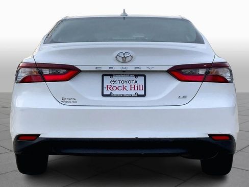 Used 2023 Toyota Camry LE image 5