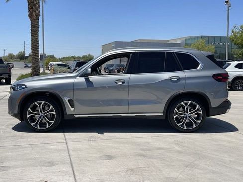 New 2026 BMW X5 sDrive40i w/ Premium Package image 9