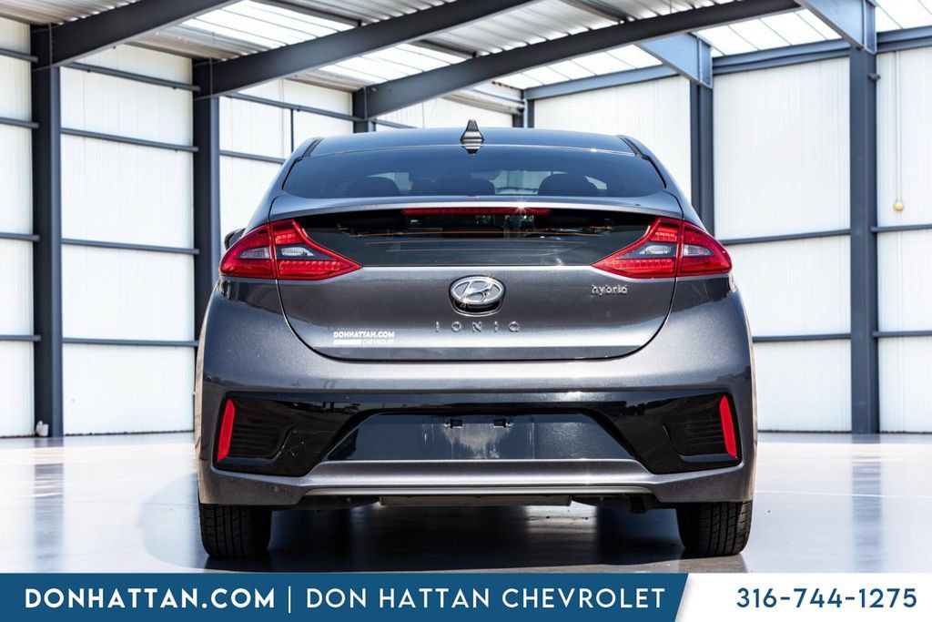 Used 2017 Hyundai Ioniq SEL FWD image 22