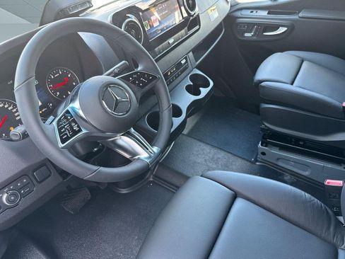 New 2026 Mercedes-Benz Sprinter 2500 image 4