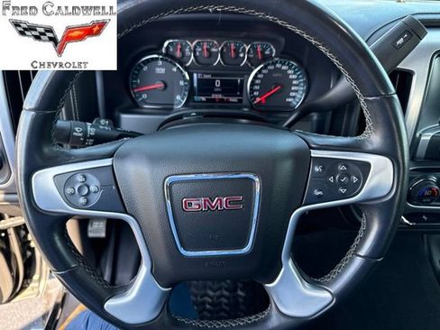 Used 2018 GMC Sierra 1500 SLT w/ SLT Premium Package AWD/4WD image 11