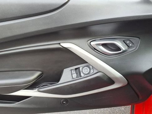 Used 2019 Chevrolet Camaro LT image 13