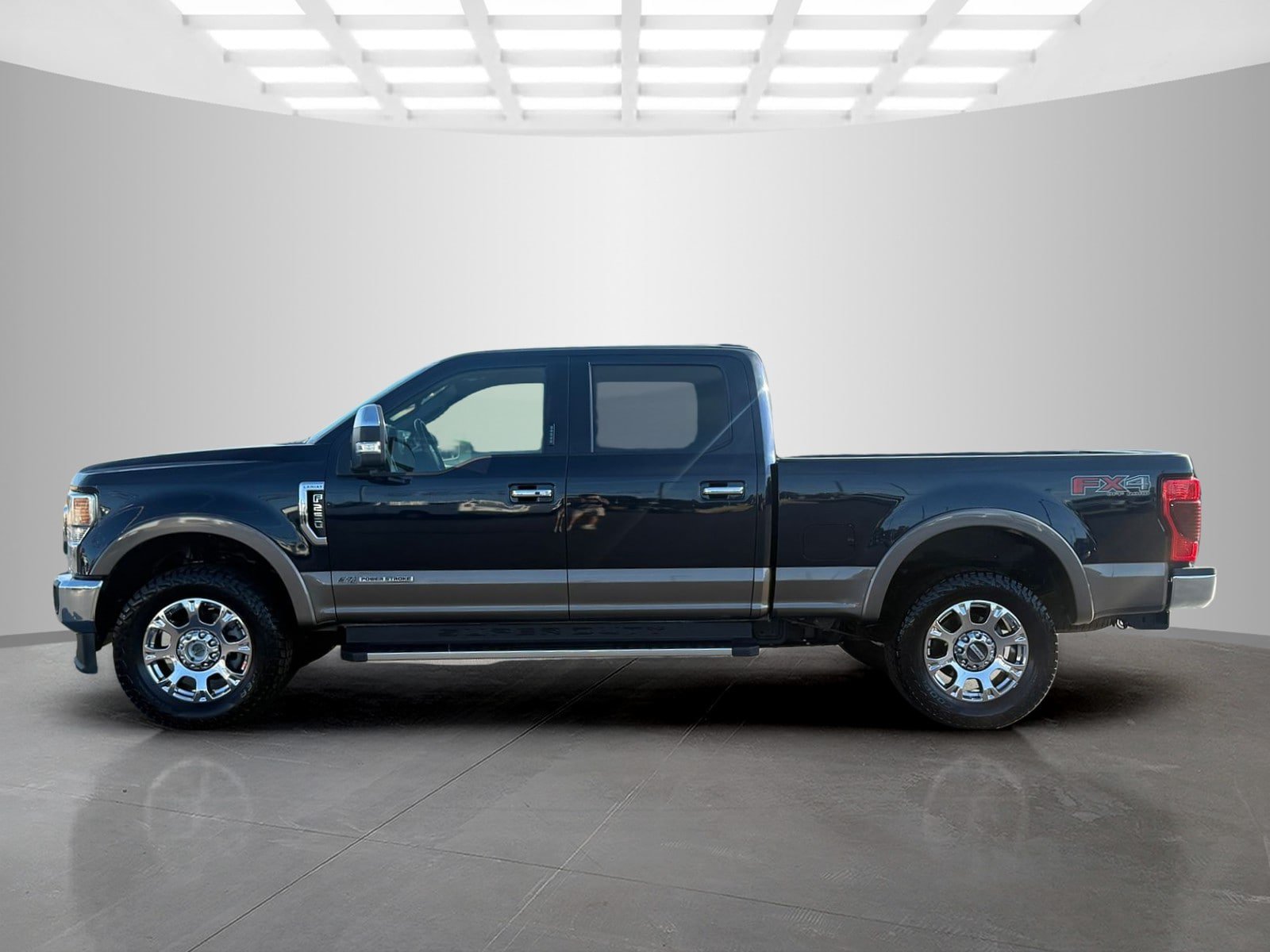 Used 2022 Ford F250 Lariat w/ Lariat Ultimate Package AWD/4WD image 6