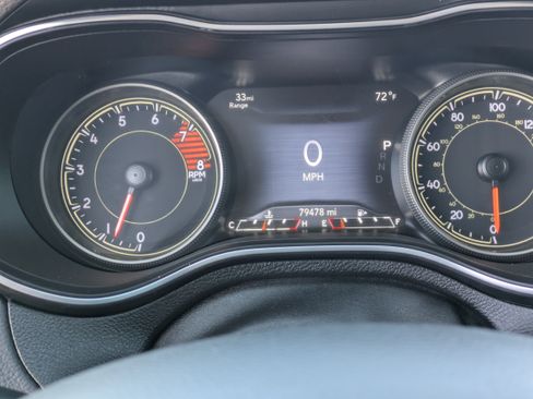 Used 2021 Jeep Cherokee Trailhawk w/ Trailer Tow Group image 29