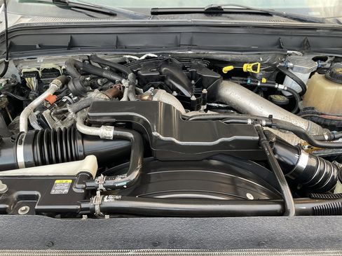 Used 2013 Ford F350 Platinum image 7