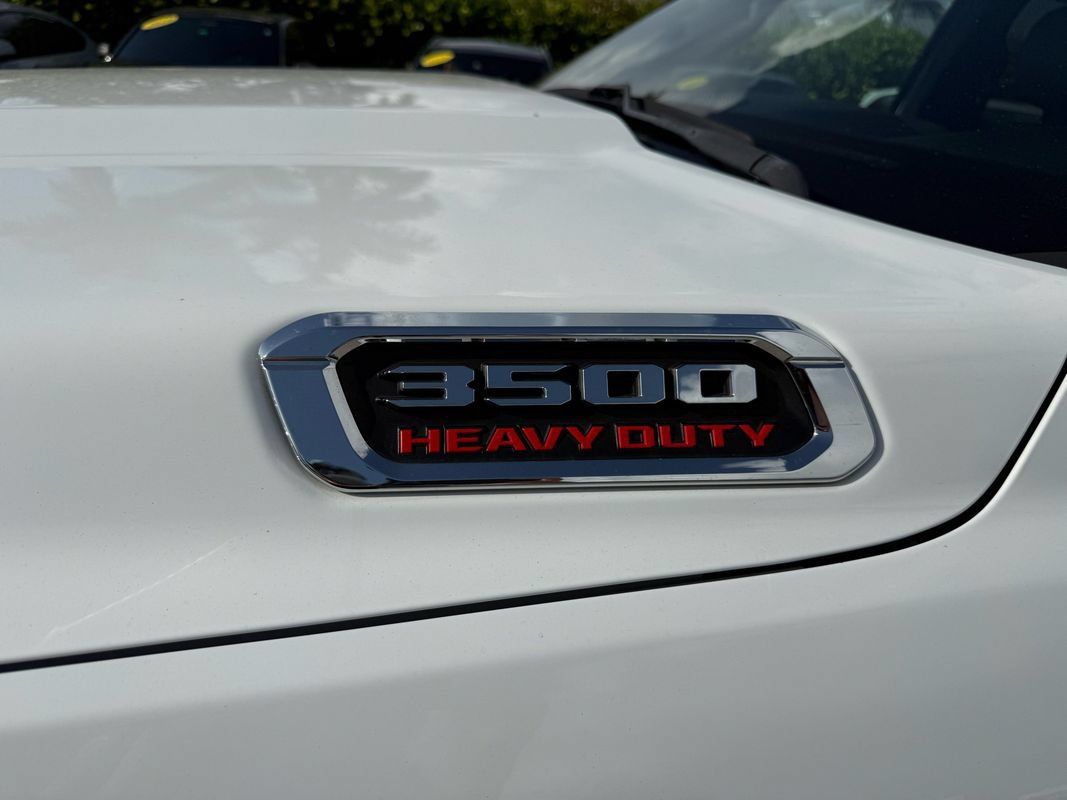 Used 2022 RAM 3500 Tradesman AWD/4WD image 5