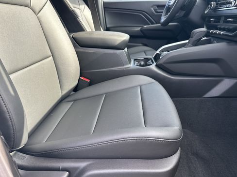 New 2026 Chevrolet Colorado W/T w/ WT Custom Package image 15