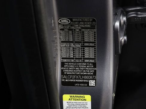 Used 2020 Land Rover Discovery Sport SE AWD/4WD image 25