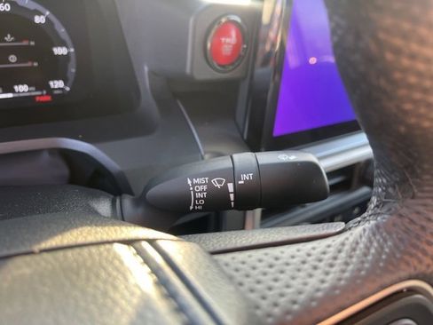 Used 2024 Toyota Tacoma TRD Sport image 25